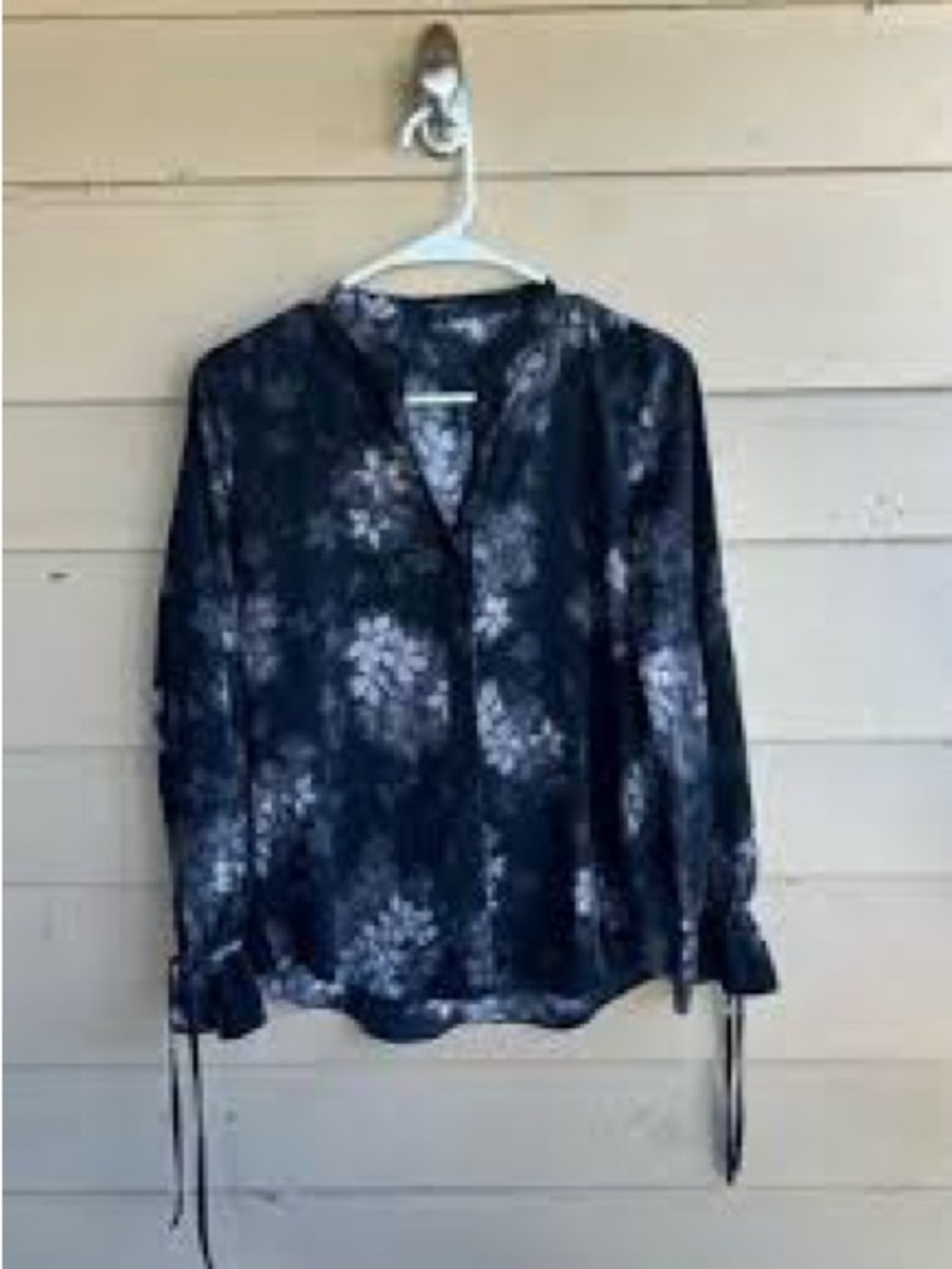 Women's Black Floral Long-Sleeve Blouse